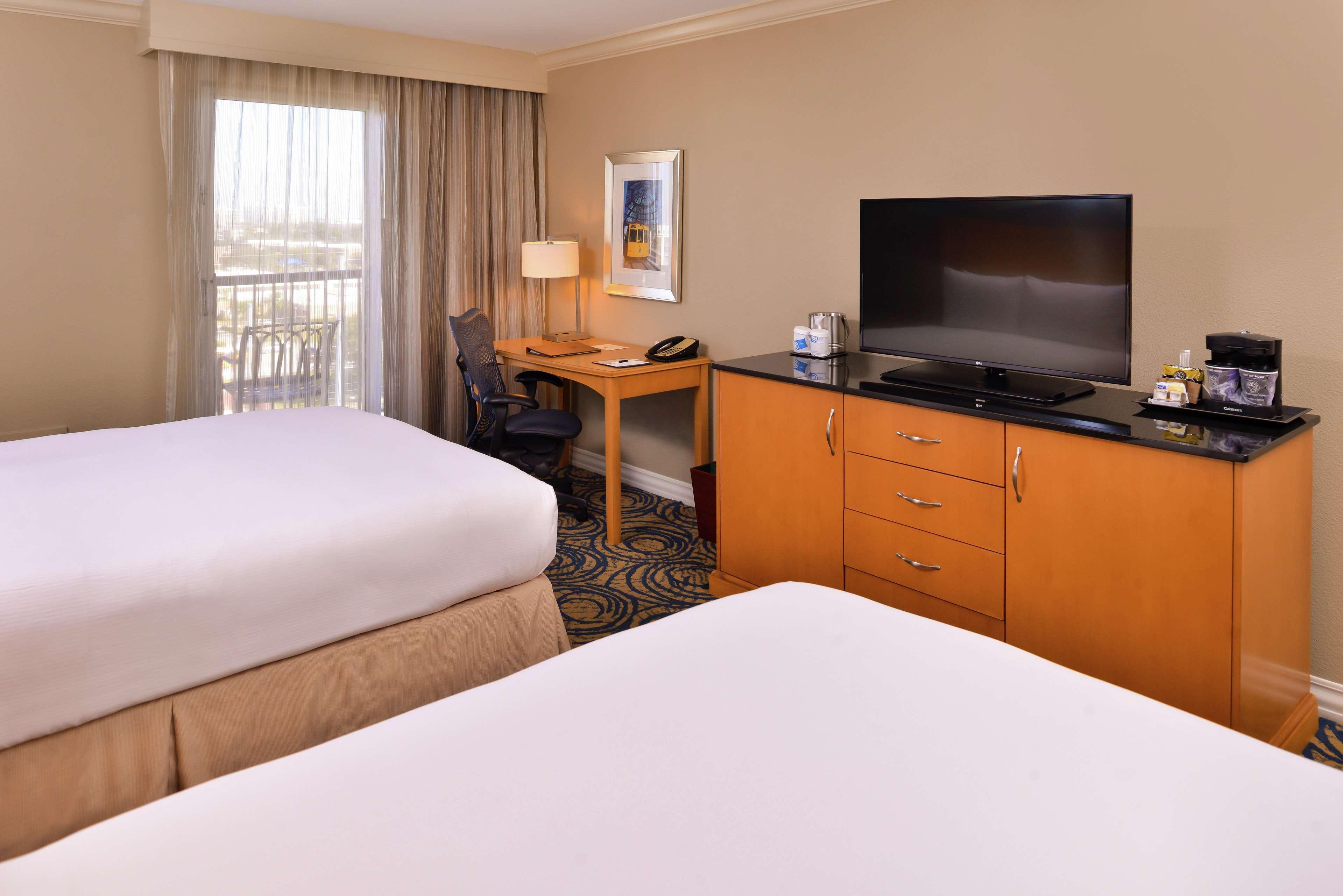 Doubletree By Hilton Hotel Tampa Airport-Westshore Esterno foto