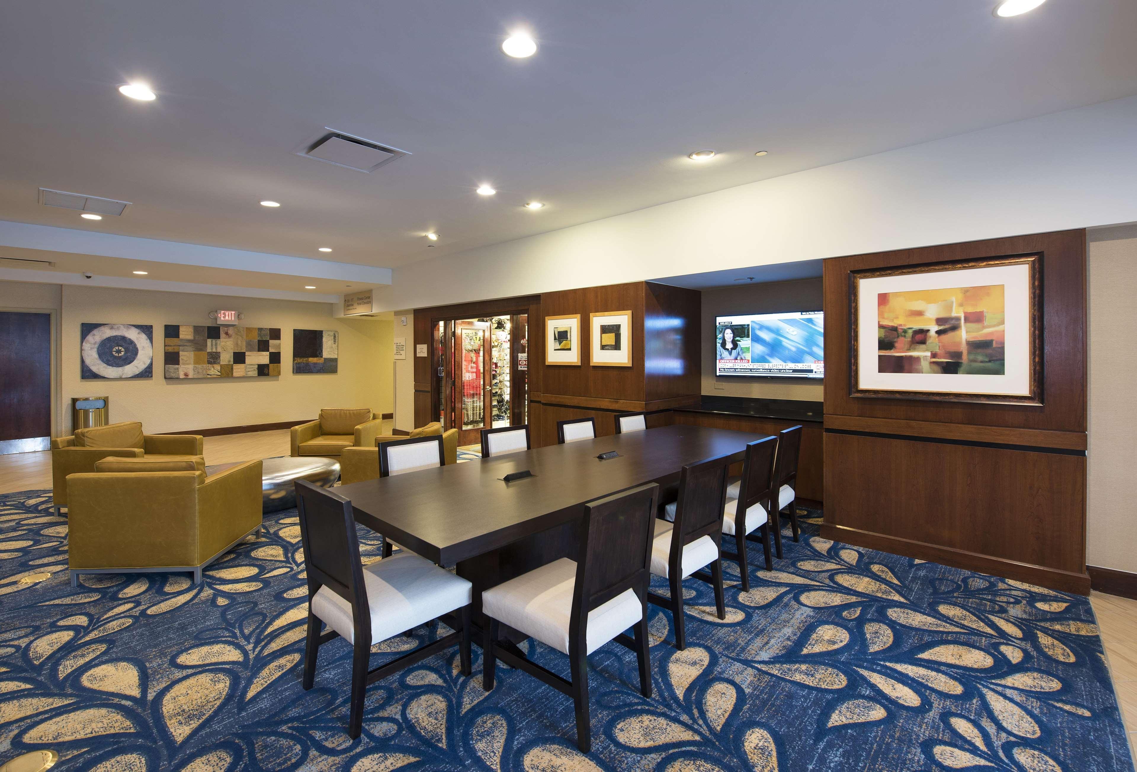 Doubletree By Hilton Hotel Tampa Airport-Westshore Esterno foto